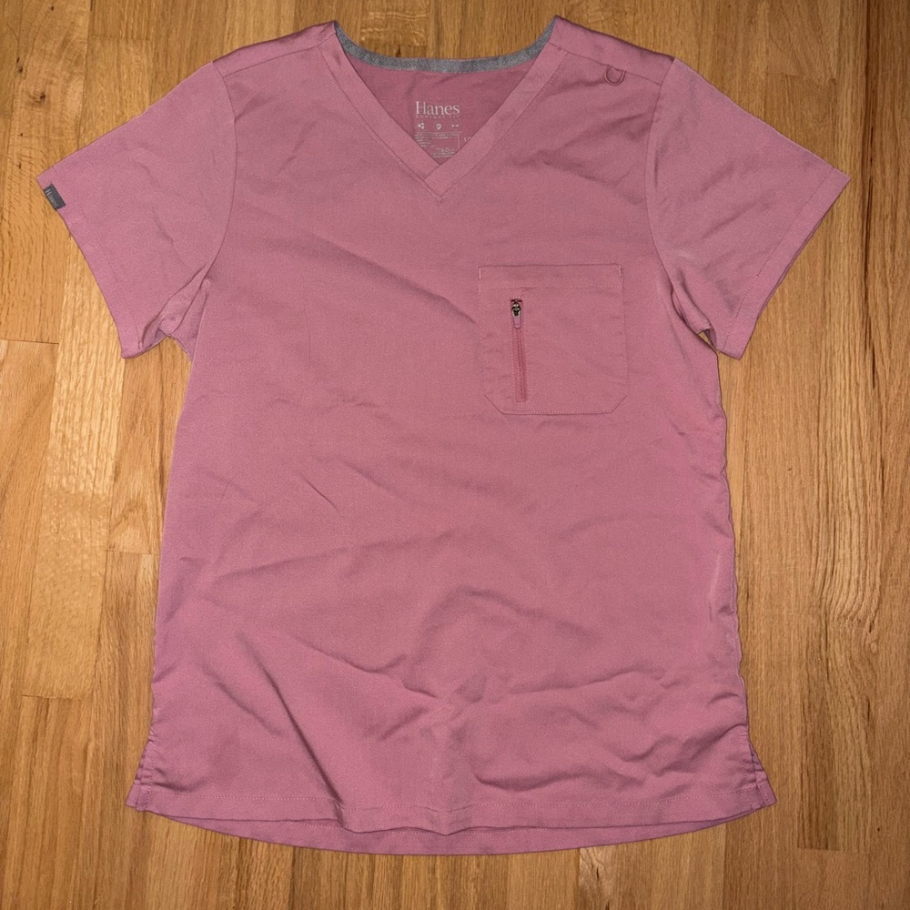 Hanes scrub top